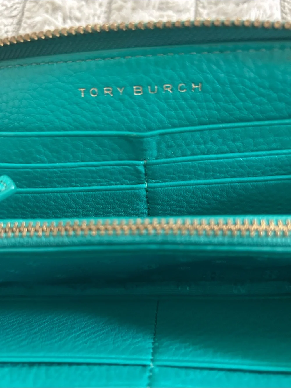 Tory Burch Turquoise Teal Leather Zip Around Continental Wallet Gold Logo